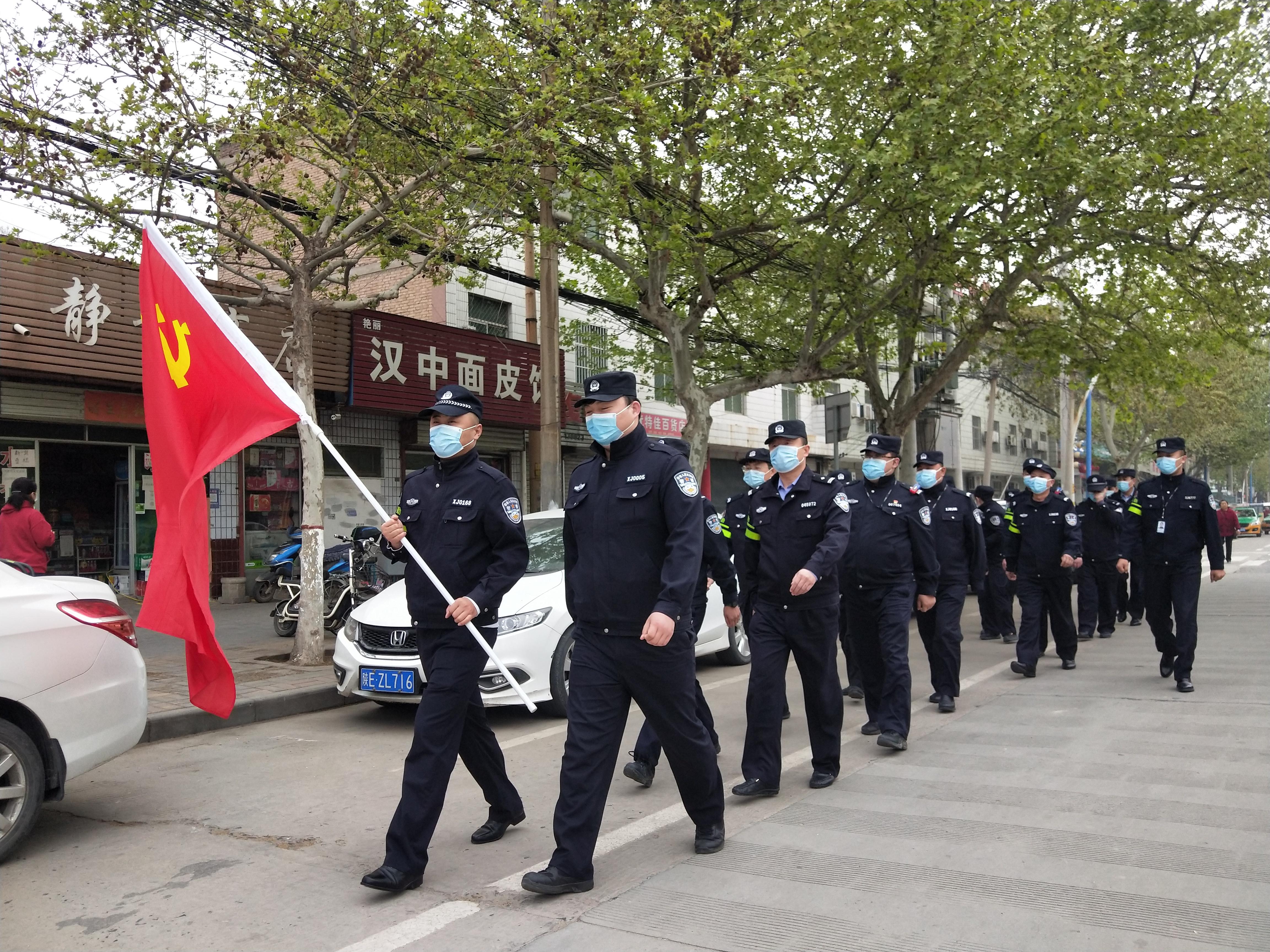 上甘岭区公安局深化社区警务战略，共建和谐安全社区新动态